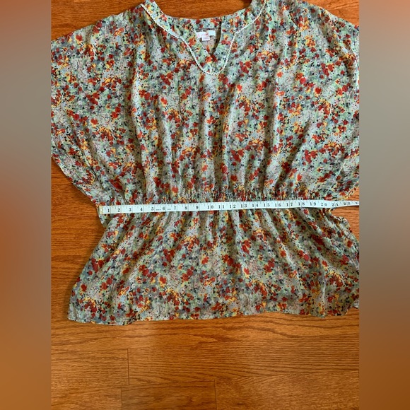 JW Woman’s floral, cinched waist, tunic, size 2X - Picture 9 of 11